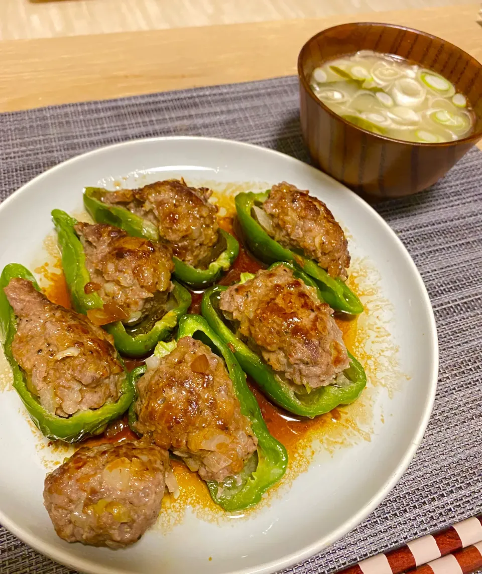 ピーマン肉詰め|OLの気ままご飯🍽さん