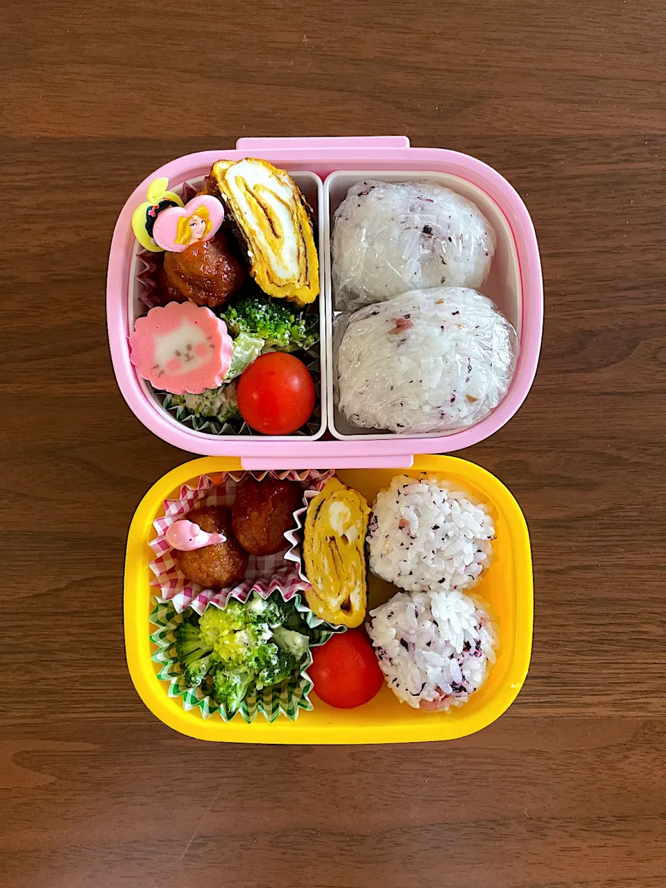 Snapdishの料理写真:年中さんとプレさんのお弁当🌸🐥|みーぬさん