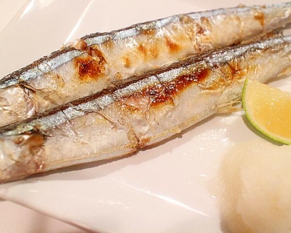 Seika Aさんの コツ 下処理で美味しさアップ 秋刀魚の塩焼き楽天レシピ 楽天レシピ Snapdish スナップディッシュ Id Parhya