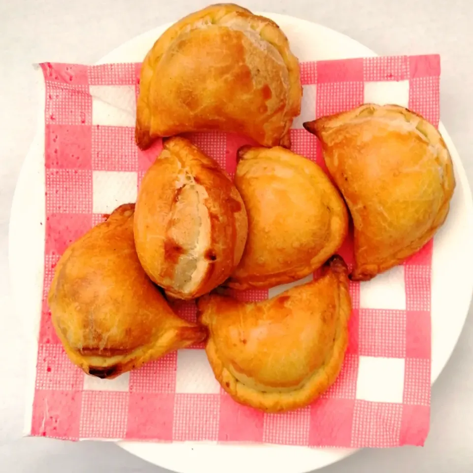 Empanadas de pollo|anita rosmery montezaさん