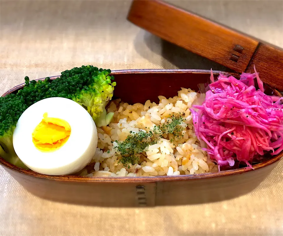 ケンタッキー炊き込みご飯弁当🍙|さおさん