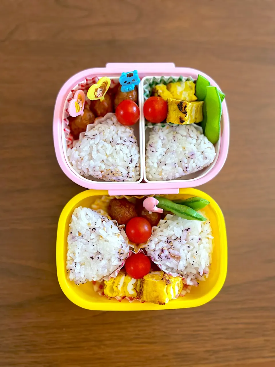 Snapdishの料理写真:年中さんとプレさんのお弁当🌸🐥|みーぬさん