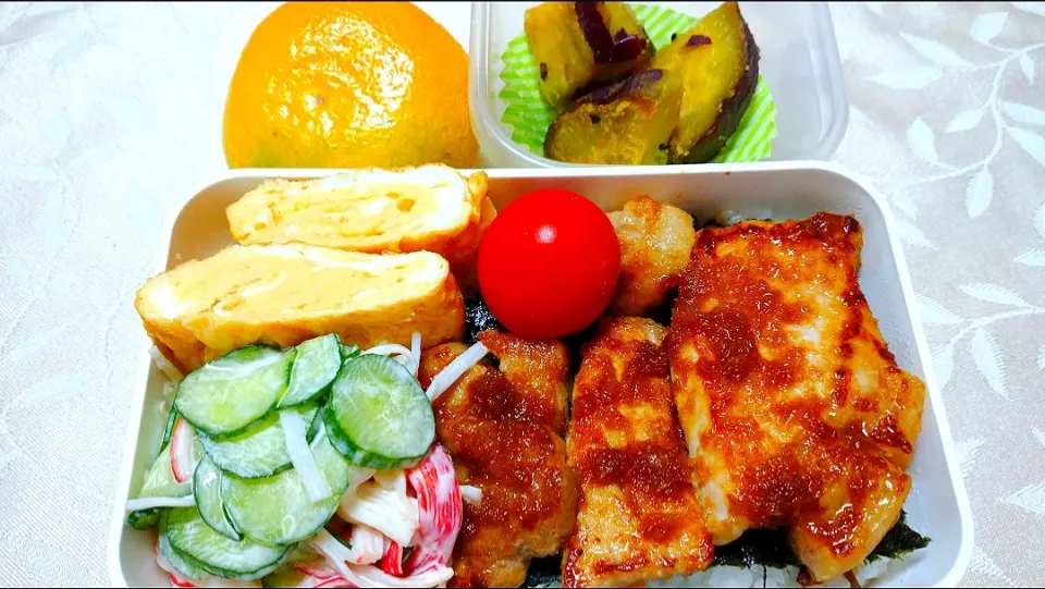 9/30のお弁当🍱
豚肉の生姜焼弁当|卯月さん