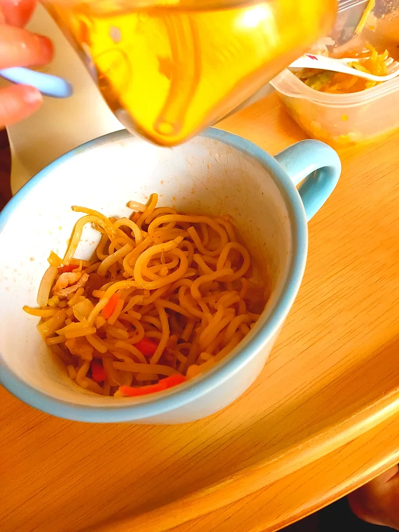 幼児食 初焼きそば|紫豚さん