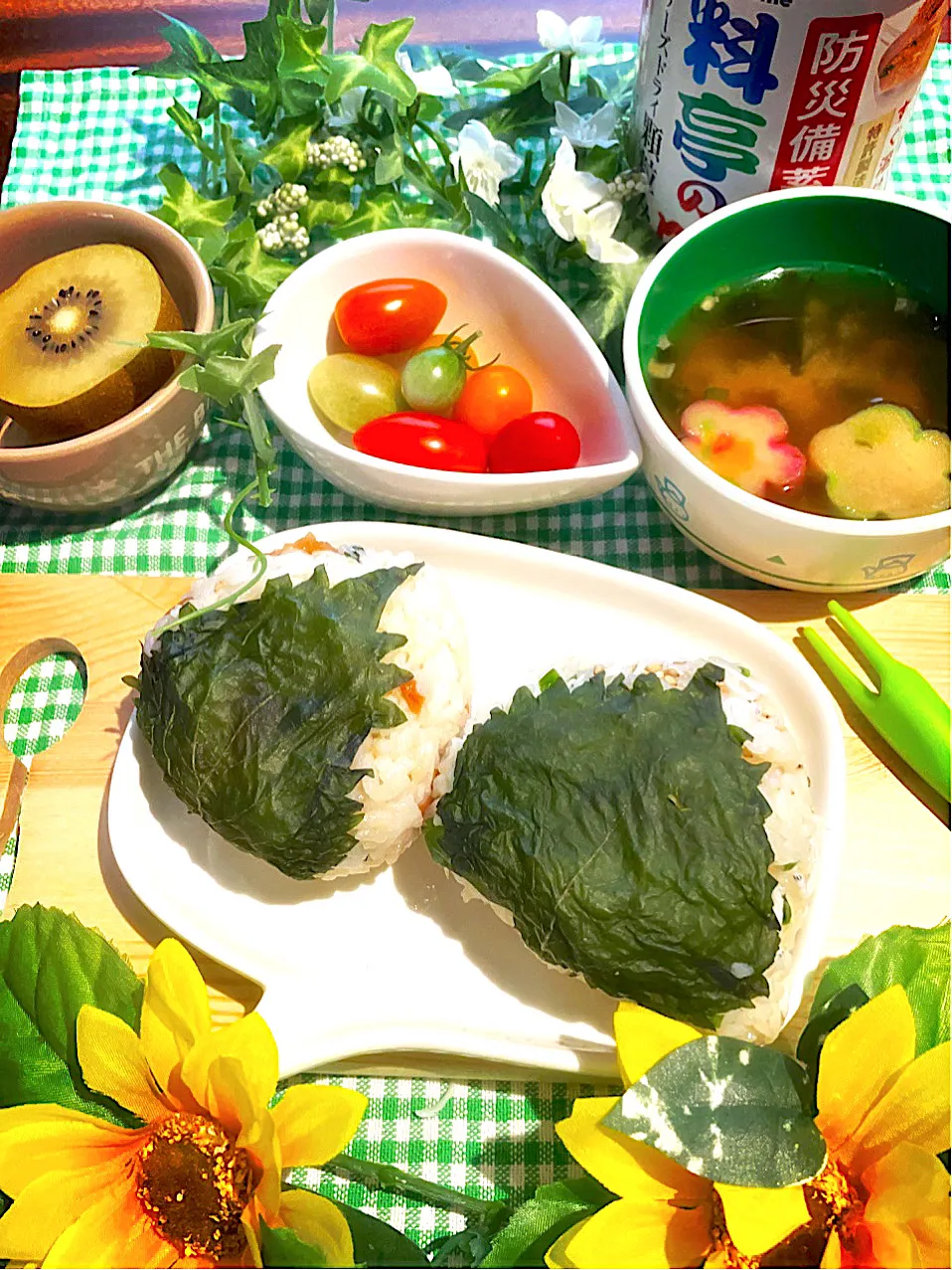 Snapdishの料理写真:🍙朝おにぎり🍙|🌼はなちゃん🌼さん