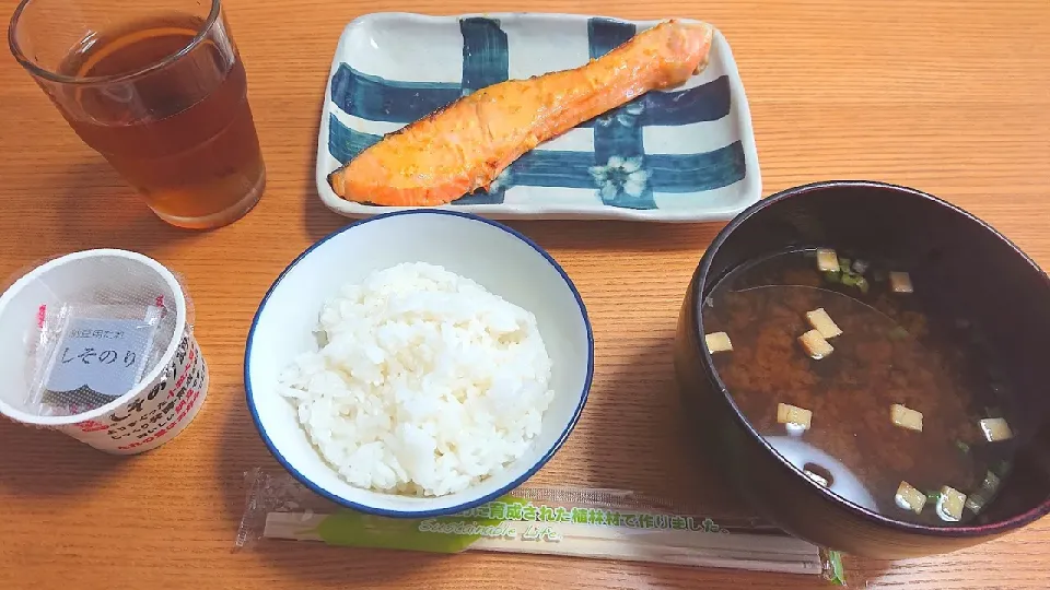 Snapdishの料理写真:本日のお昼ごはん|takutyさん