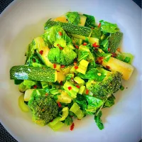 Snapdishの料理写真:Sautéed veggies|joonさん