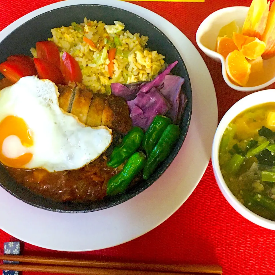 チャーハンカツカレー🍛元気な高齢者の朝ごはん💪🤗|HAMI69さん