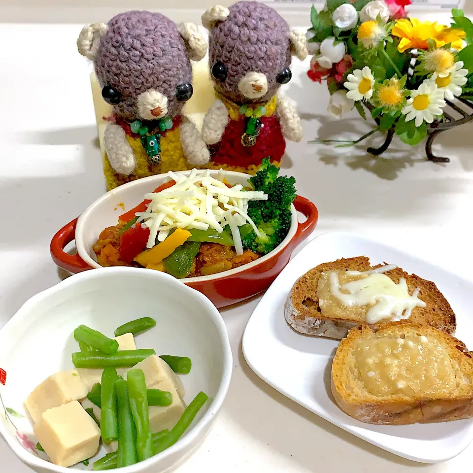 Snapdishの料理写真:お昼ごぱん( ´ ▽ ` )|chagashiさん