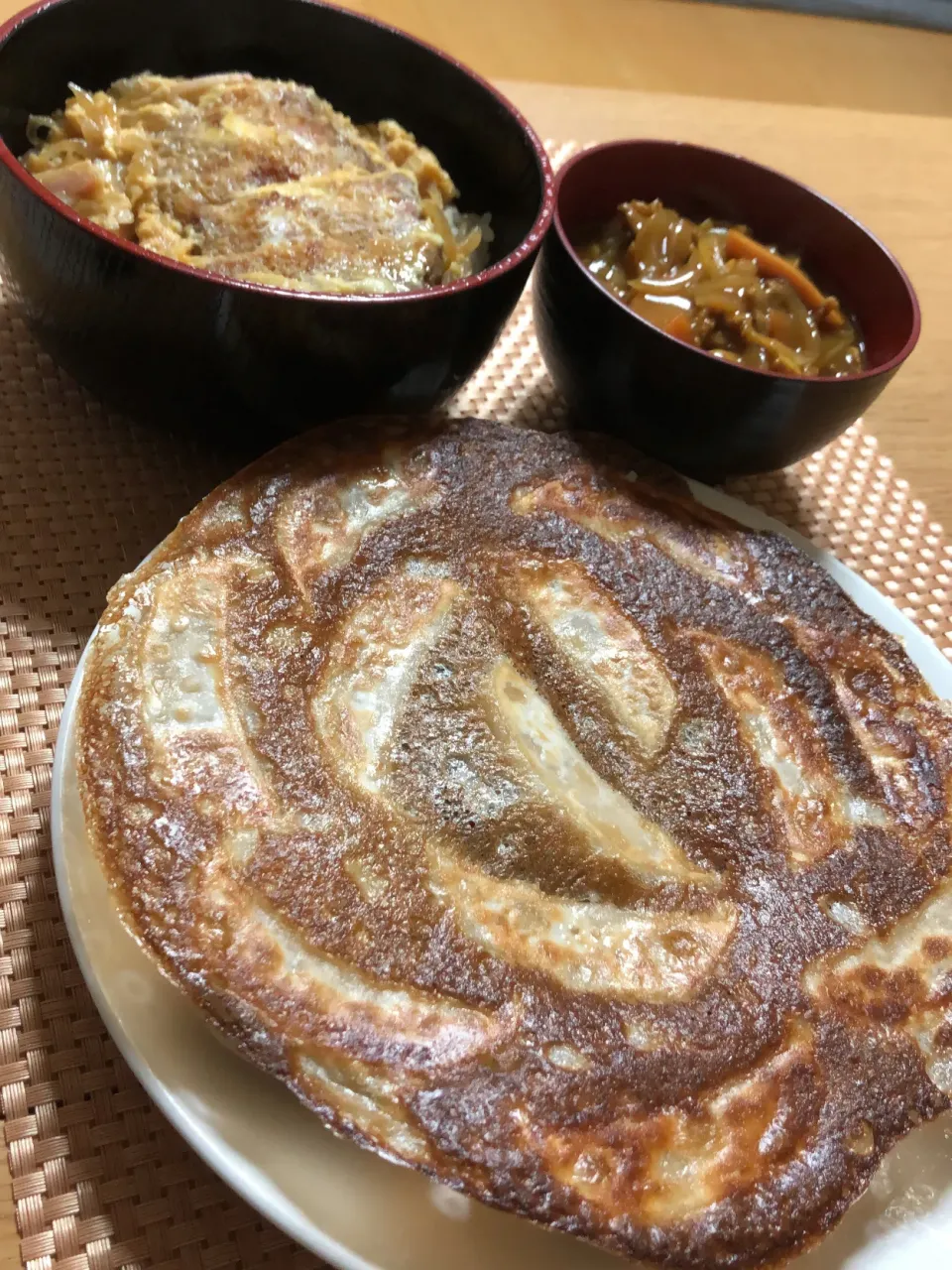 焼き餃子&カツ丼|ここなりさん