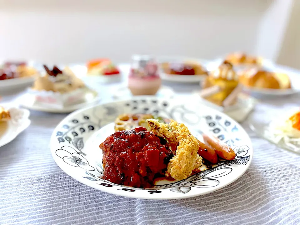 トマト煮込みハンバーグ🍅|ゆかりさん