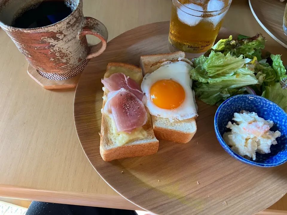 Snapdishの料理写真:Morning set|ハルのただ飯さん