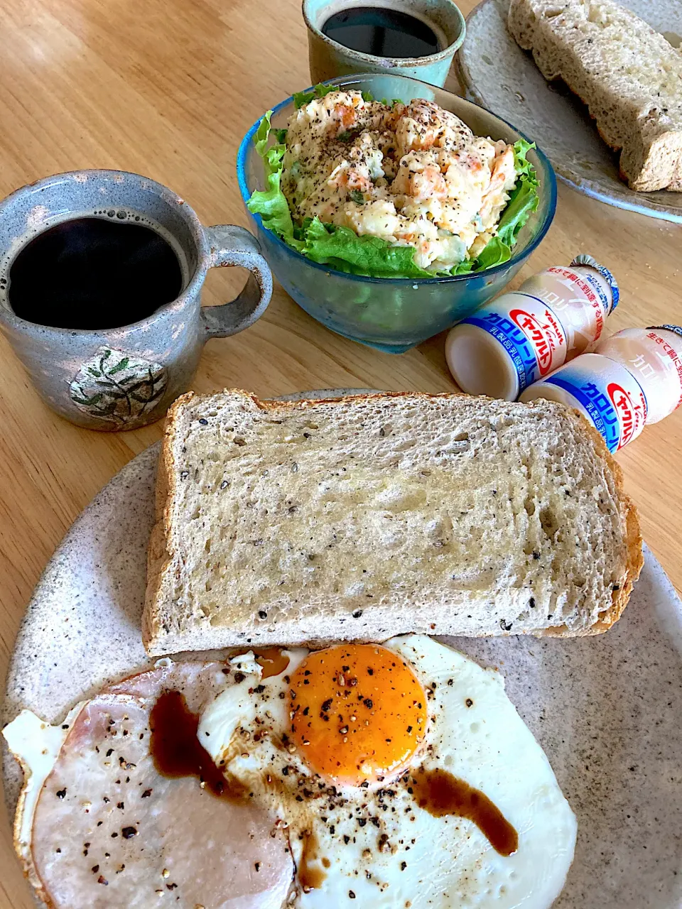 朝ごはん☺︎|さくたえさん