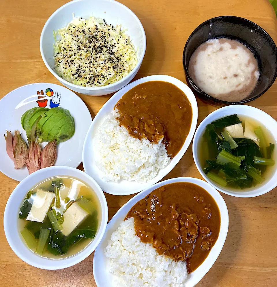 豚肉玉葱カレー🍛|Makokoさん