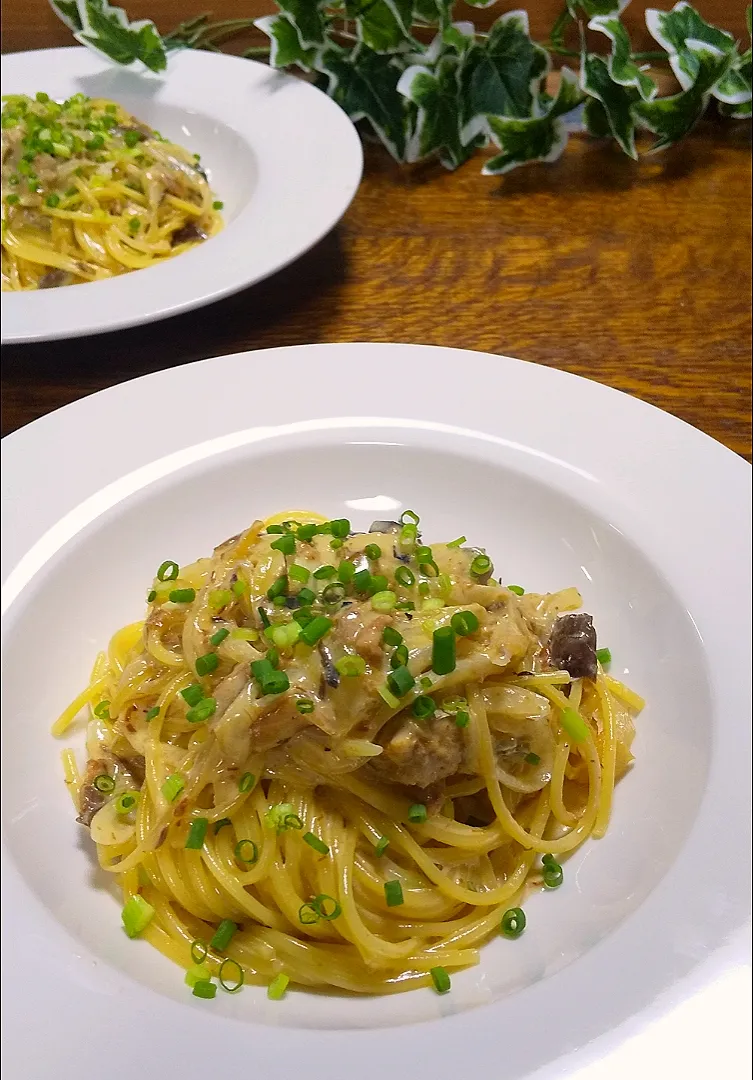 鯖味噌煮缶のクリームパスタ|マイケルの料理さん