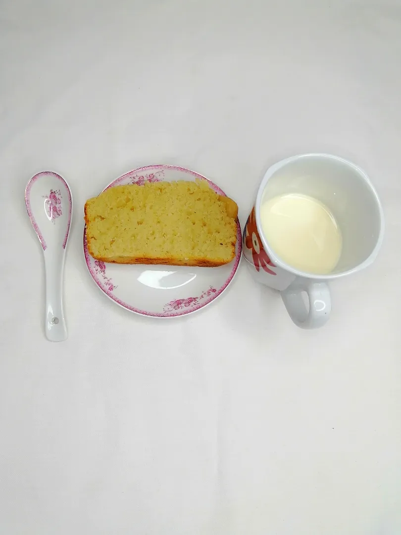 Homemade made youghurt cake and homemade youghurt|bake with candyさん