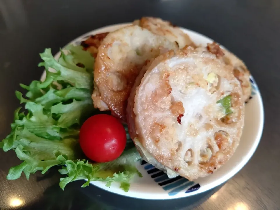 蓮根ハサミ焼き(カレー風味)👲🏽|まゆみさん