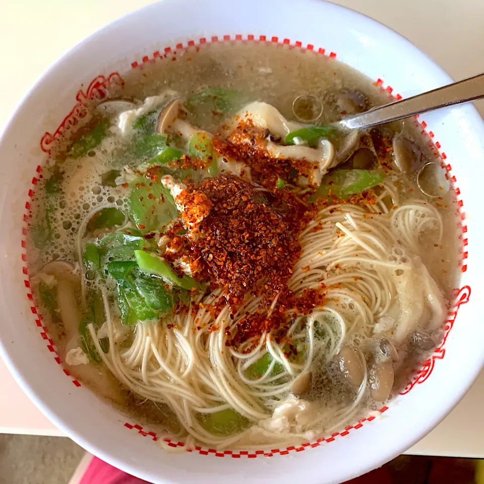 ピリ辛味噌煮麺(◍•ڡ•◍)❤|いつみさん