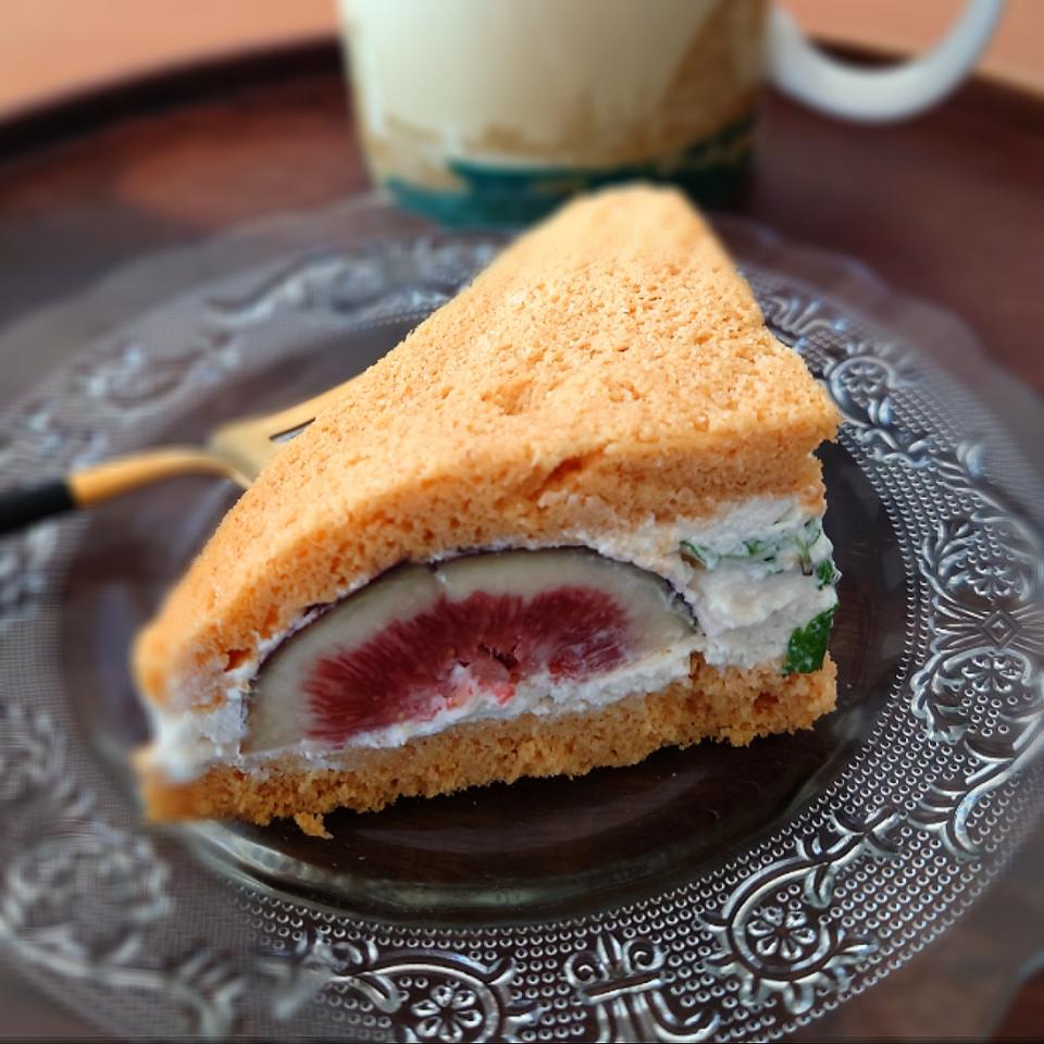 おからパウダー蒸しパンいちじくサンド