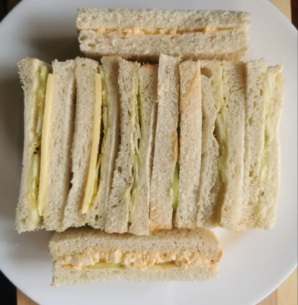 Afternoon tea sandwiches.|Richard NGさん