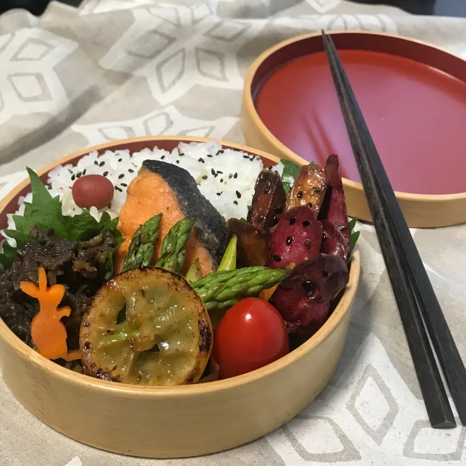 鮭とアスパラのレモンバターソテー弁当|sasori595さん