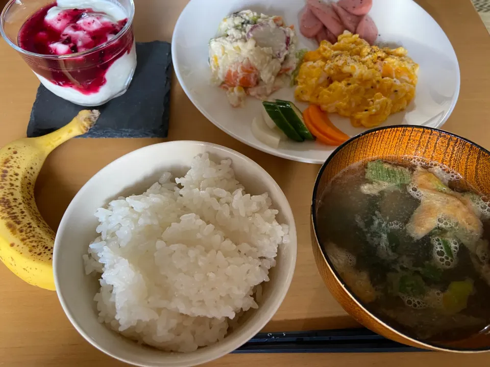 朝食|ハルのただ飯さん