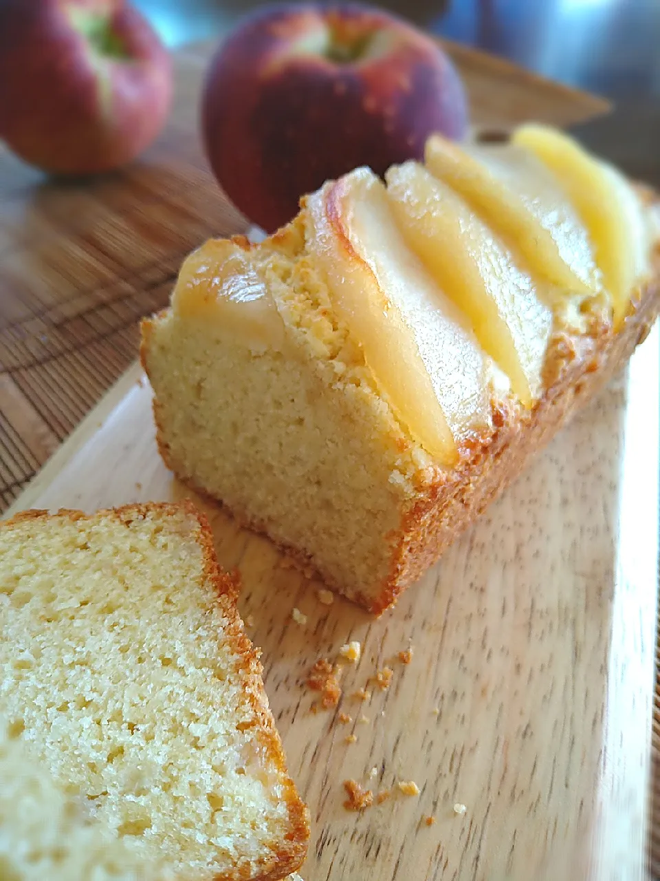 りんごパウンドケーキ🍎|まめころさん