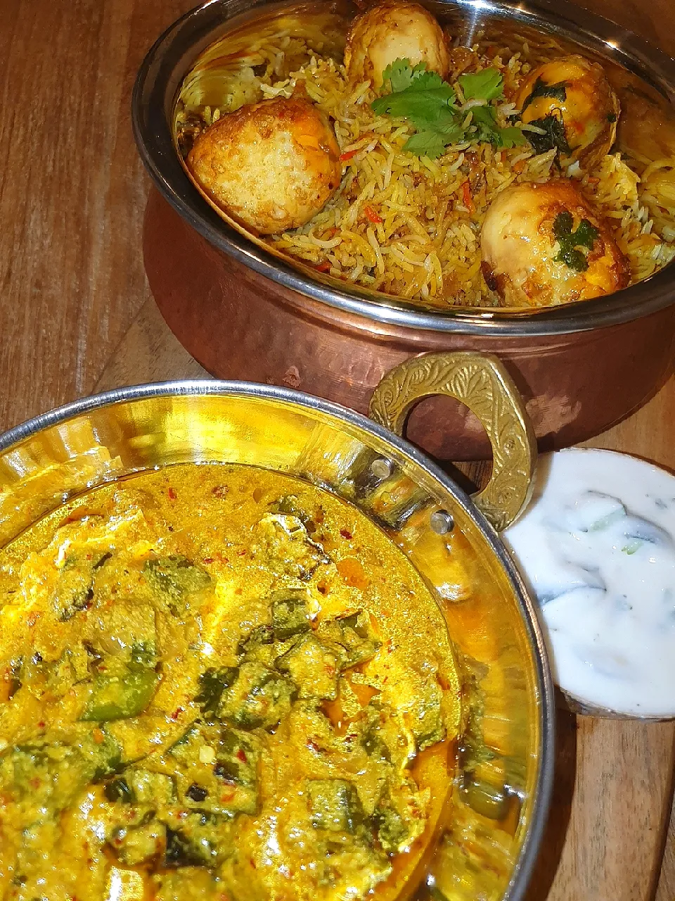 Egg Briyani, Dhani Bhindi (Okra Yogurt Sauce)  and cucumber raita|YCさん