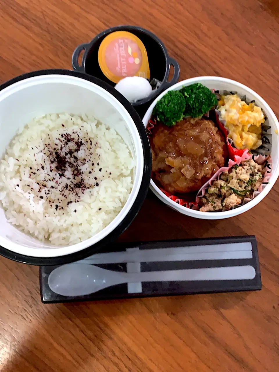 Snapdishの料理写真:2021/10/8 中2息子弁当|こうれい母さん