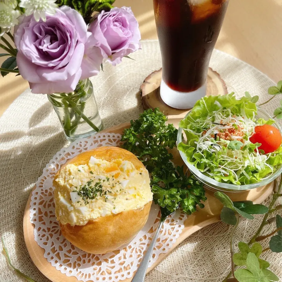 Snapdishの料理写真:10/8❤︎ マリトッツォ風たまごサンド🌱✨
〈サンド具材〉
・ミルクバンズ
・たまごサラダ
・グリーンサラダ|Makinsさん