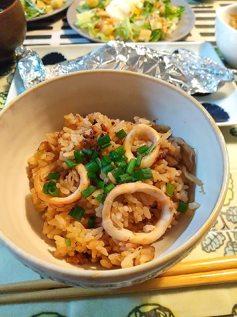 Snapdishの料理写真:イカの炊き込みご飯|sumireさん