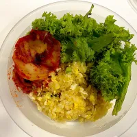 Snapdishの料理写真:King Egg Fried Rice goes well with homemade Kimchi “Masitda”|Graceさん