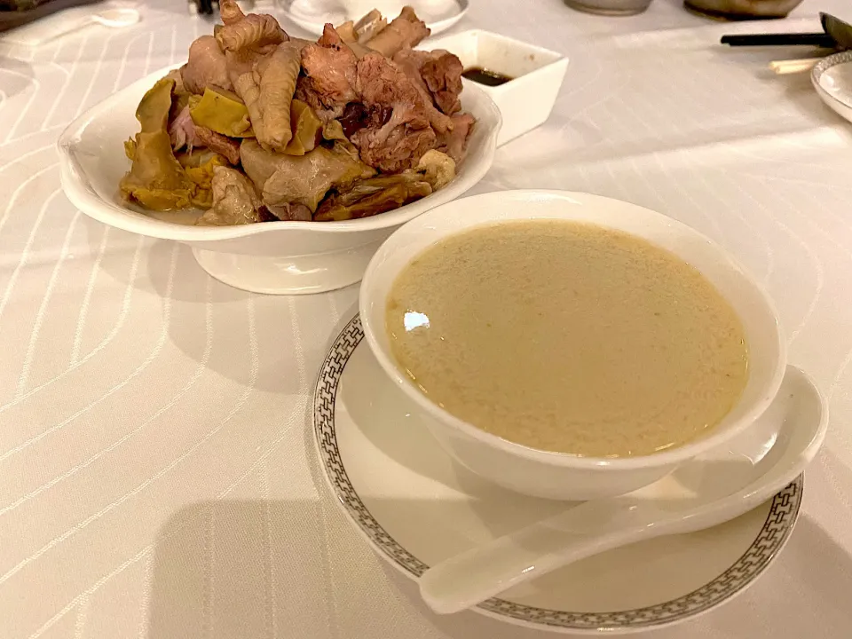 Double boiled pig lung with sea whelk in almond sauce|skyblueさん