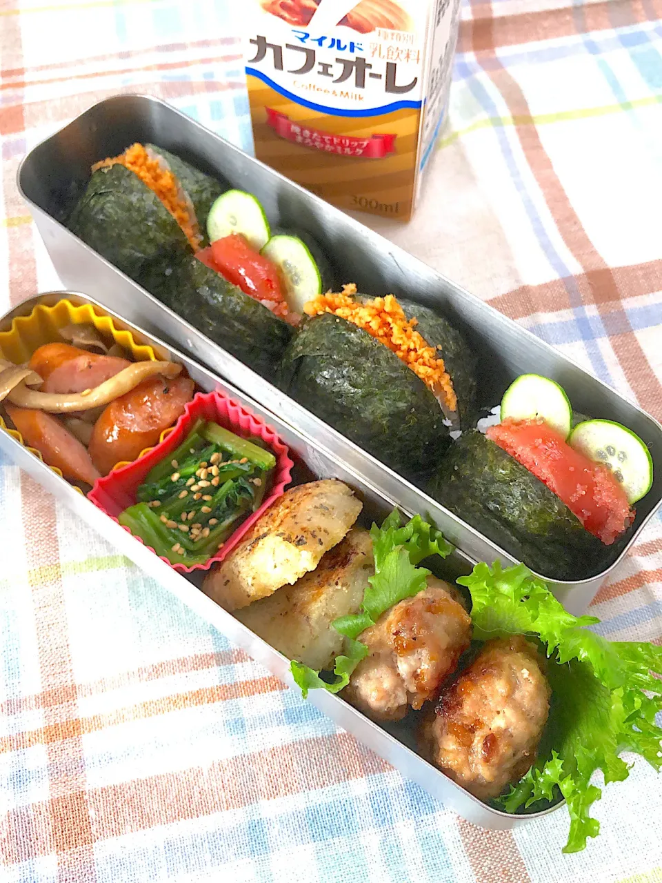 Snapdishの料理写真:パッカンおにぎり弁当|まめすけ⭐︎さん