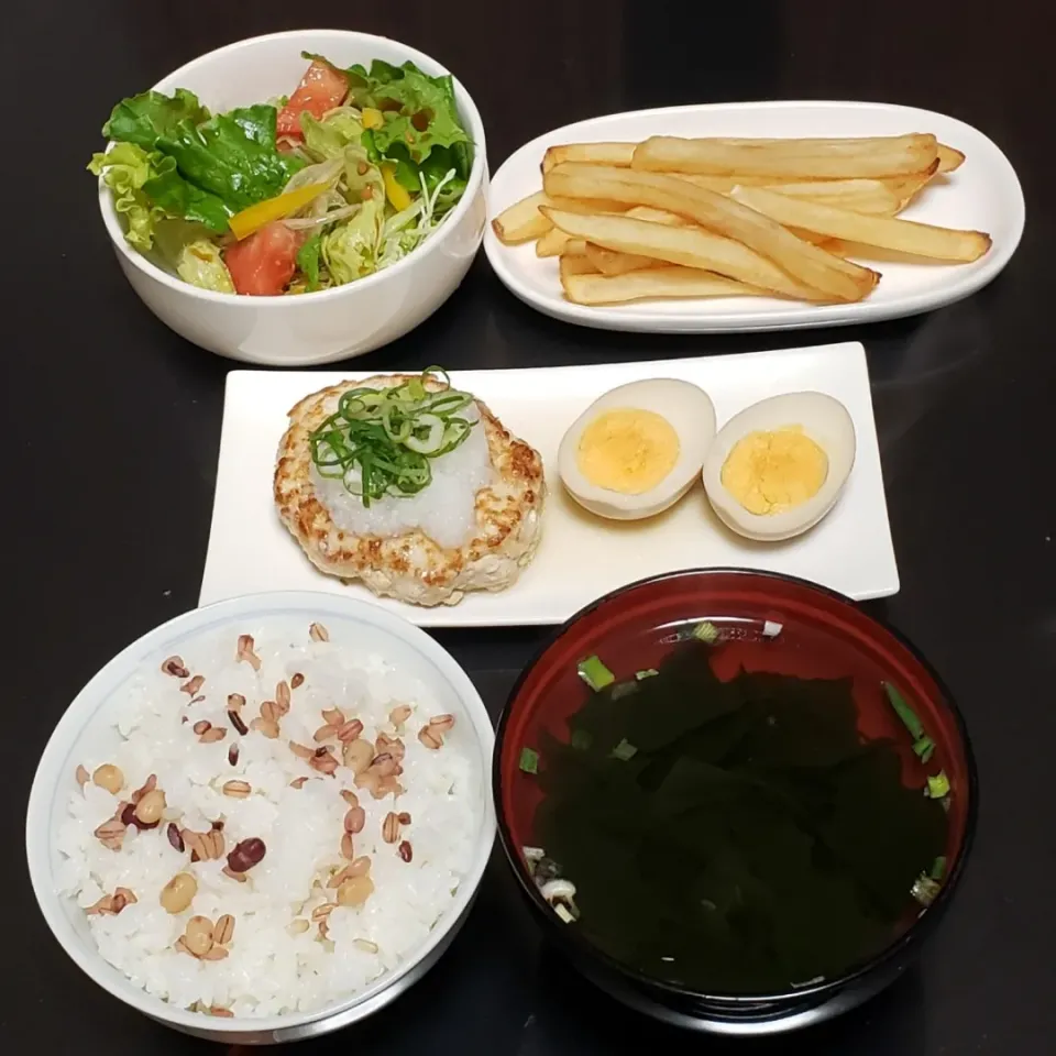 Snapdishの料理写真:豆腐ハンバーグ|Yukiさん