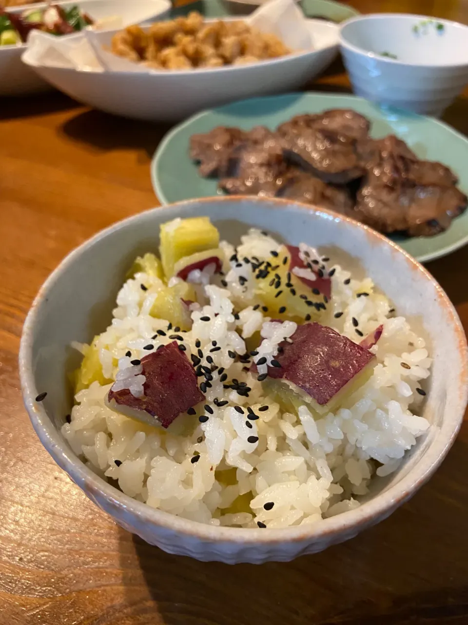 10/9の夕食　さつまいもご飯と牛たん塩焼き|yoneさん