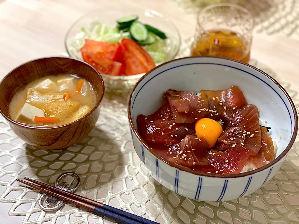 マグロ漬け丼|ひろさんとゆりさんさん