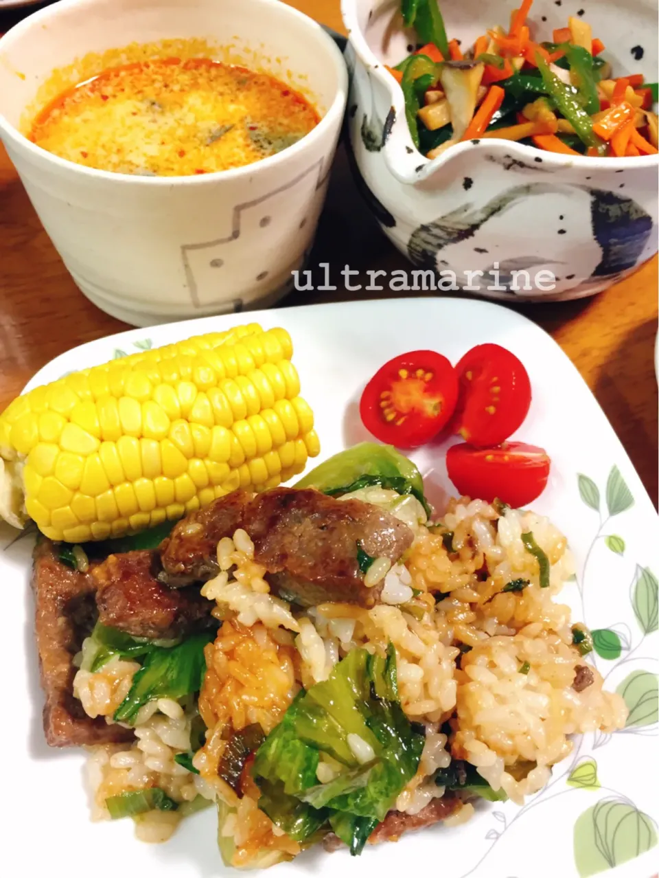 Snapdishの料理写真:＊ラクサでえび豆乳スープとステーキ炒飯♪＊|ultramarineさん