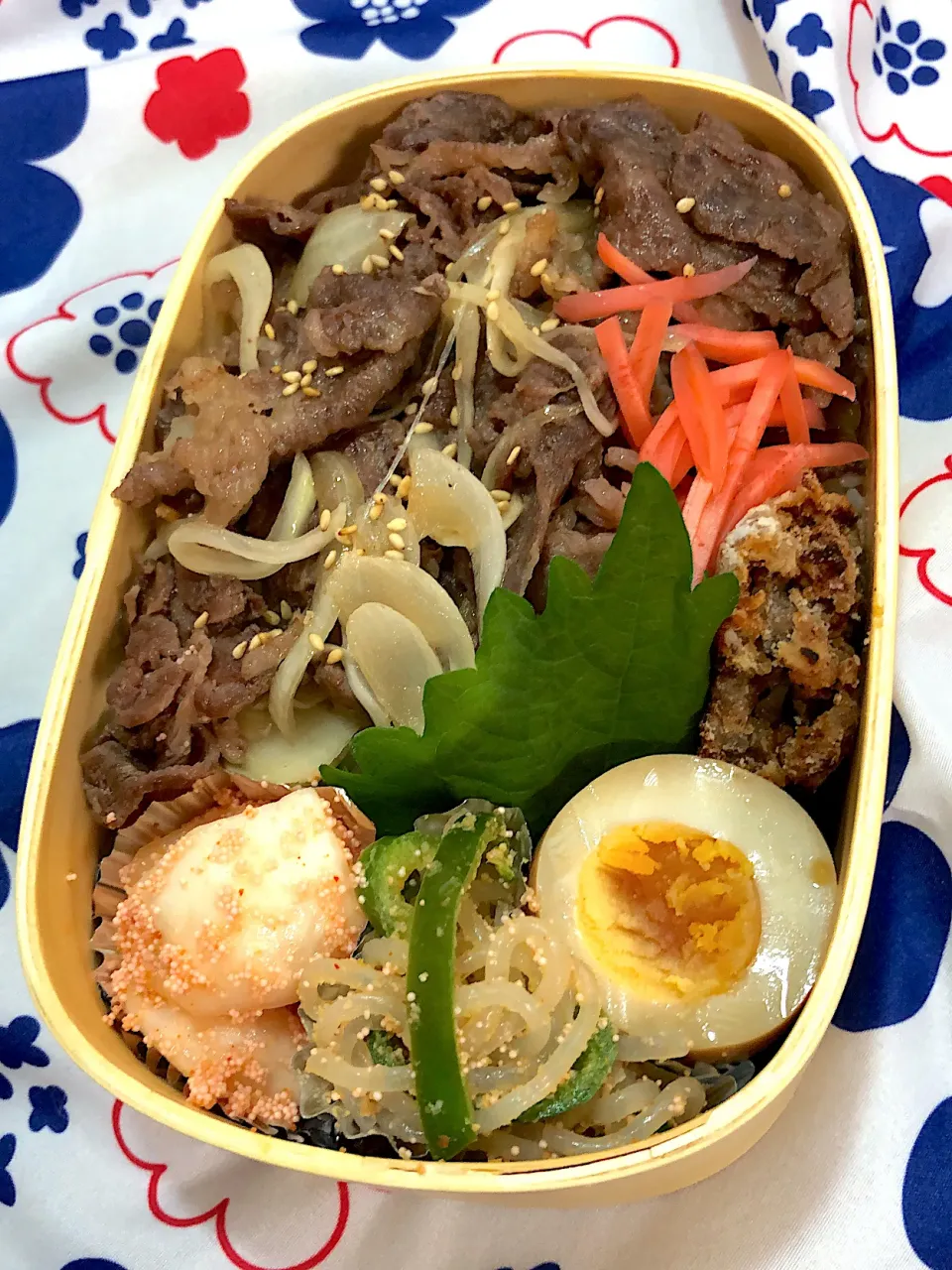 牛丼弁当|LaLamamaさん