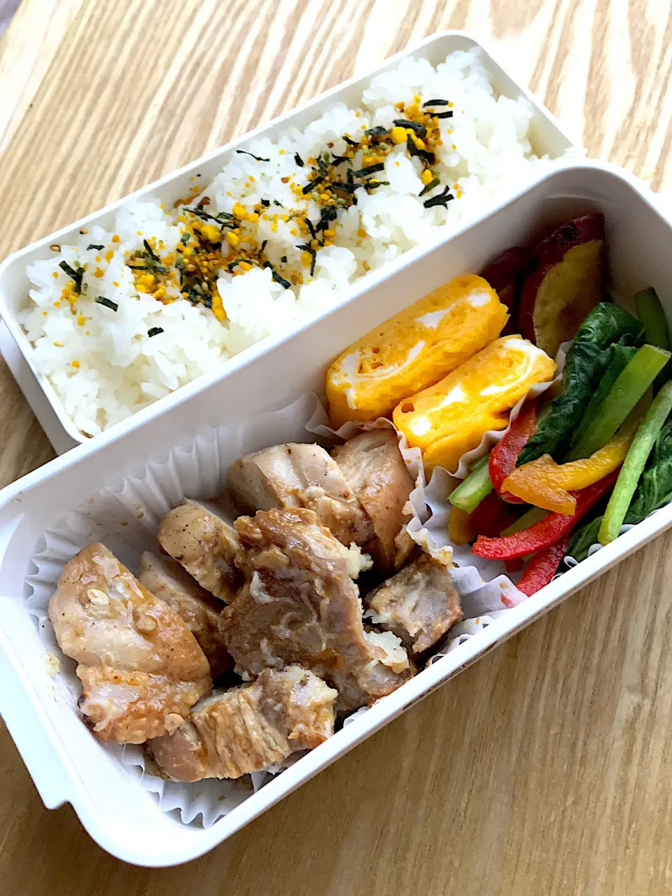 スペアリブのグリル弁当|二キィさん