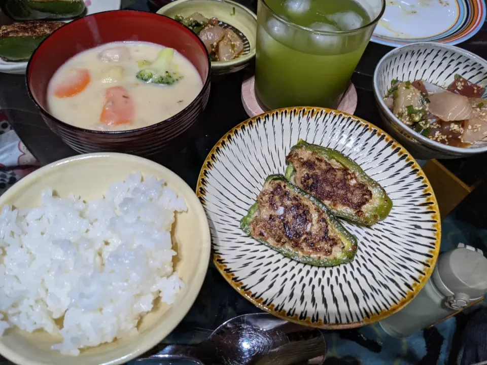 Snapdishの料理写真:ピーマンの肉詰め
シチュー
りゅうきゅう|maaさん