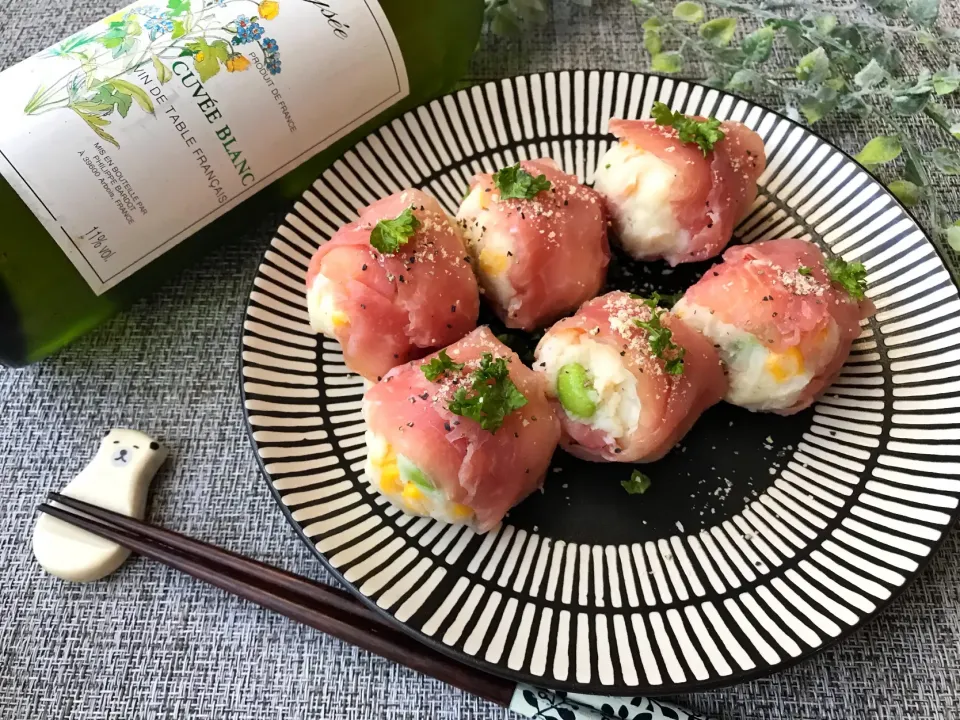 Snapdishの料理写真:ひろりんさんの料理 パルミジャーノ＋ポテトの生ハム包み⭐️|まなまな♡さん