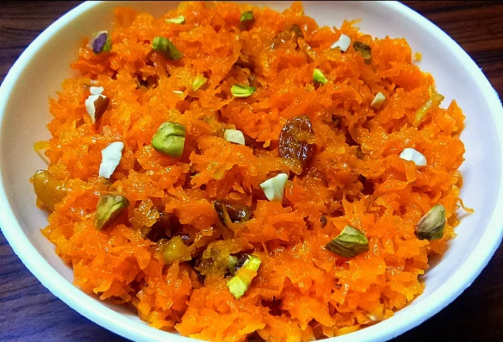 carrot halwa/gajar ka halwa

subscribe for more recipes|Keerthyさん