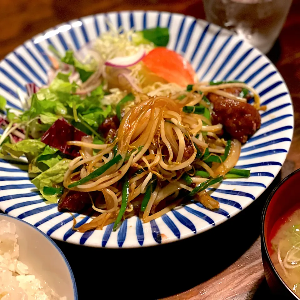 レバニラ炒め定食|ひろゆきさん