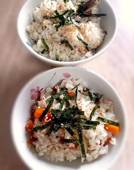 アジと野菜の炊き込みご飯|たんごたんごさん
