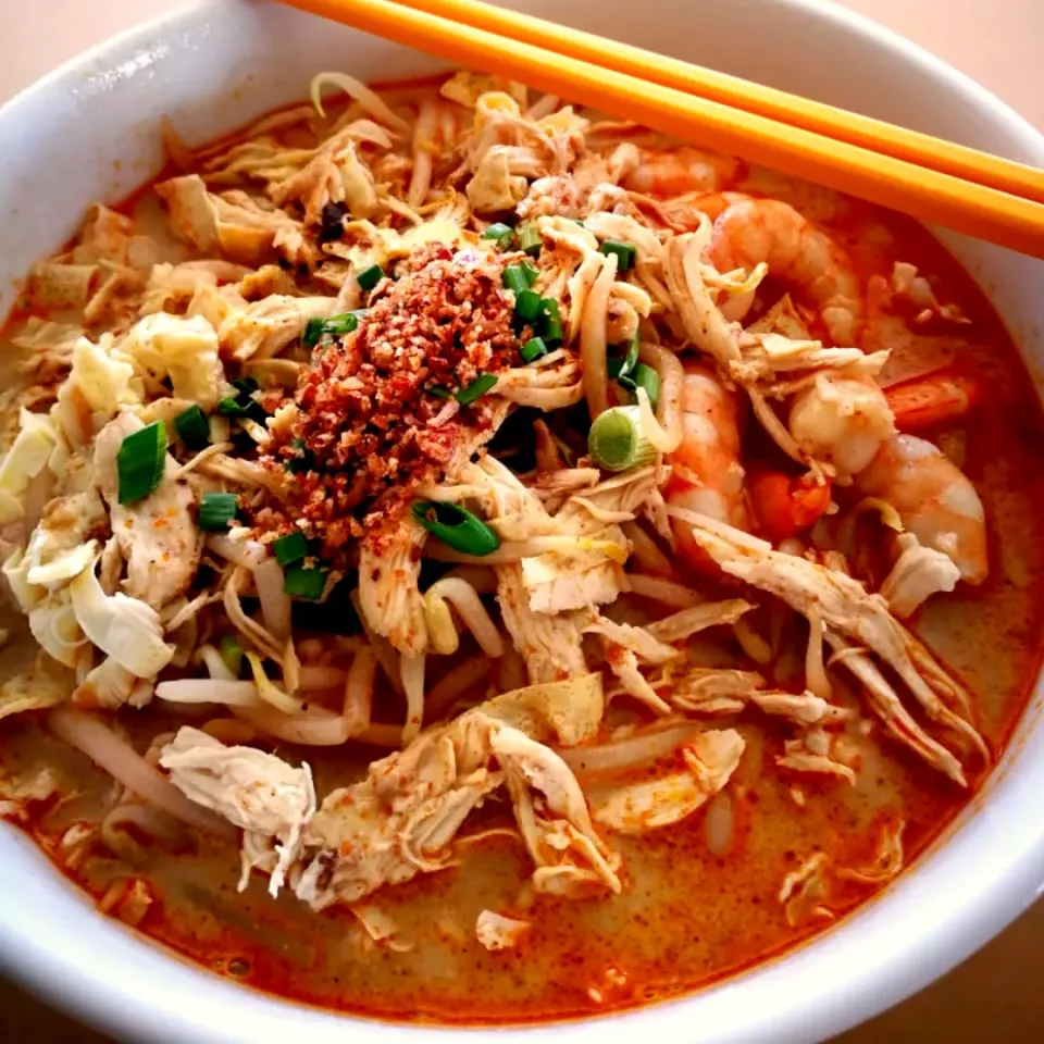 Snapdishの料理写真:Sarawak laksa|Sim LH Jennifferさん