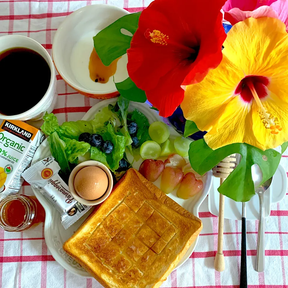 Snapdishの料理写真:🌼花とモーニングプレート🌼|あっちゃんさん