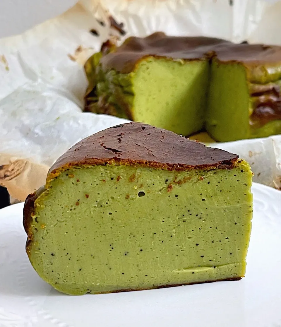 Matcha burnt cheese cake|12Dragonさん