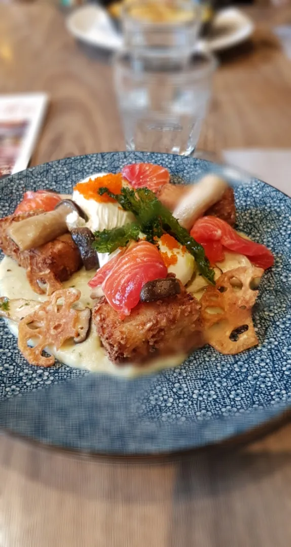 Snapdishの料理写真:Smoked salmon with potato rosti|DC🍽 cooking*mamaさん