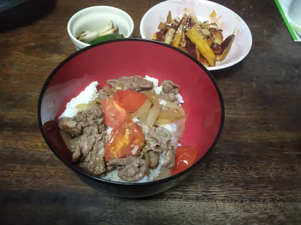 うまかばいでトマト入り牛丼|にんにくと唐辛子が特に好き❤️(元シャリマー)さん